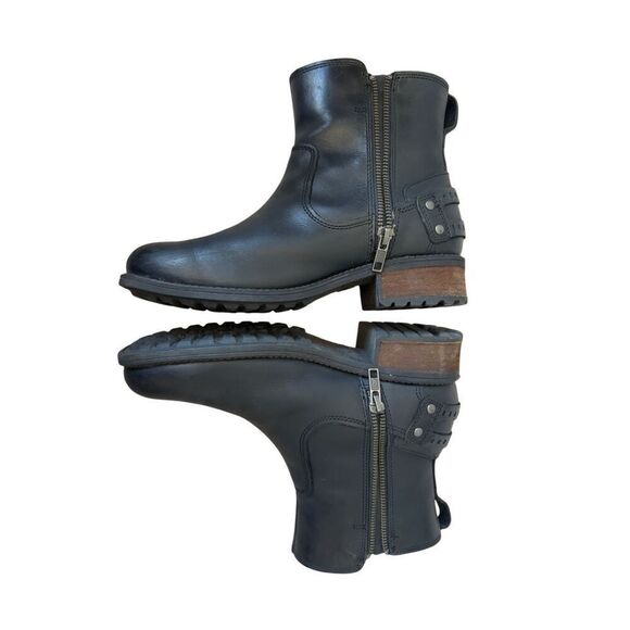 UGG Orion Black Leather Moto Combat Boots Booties Side Zip  Ugg Womens Orion Biker Boots Size 7 Black Leather Wool Lining Buckles Ankle